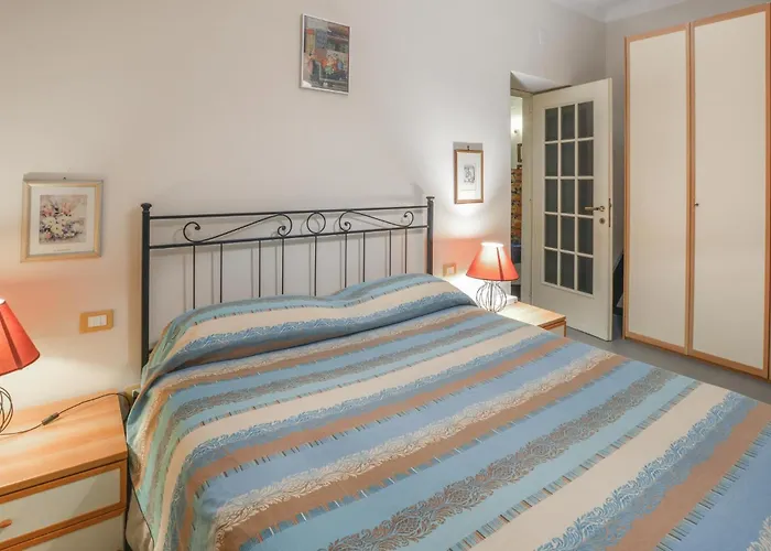 דירה 2 Bedroom Stunning In