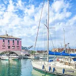 2 Bedroom Stunning In
