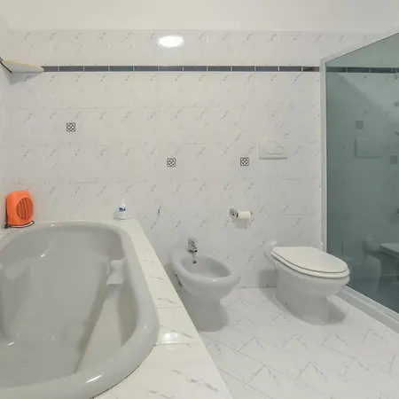 Apartman 2 Bedroom Stunning In